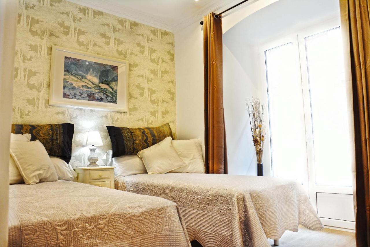 Lux Cityhall + Parking Bilbao Ngoại thất bức ảnh