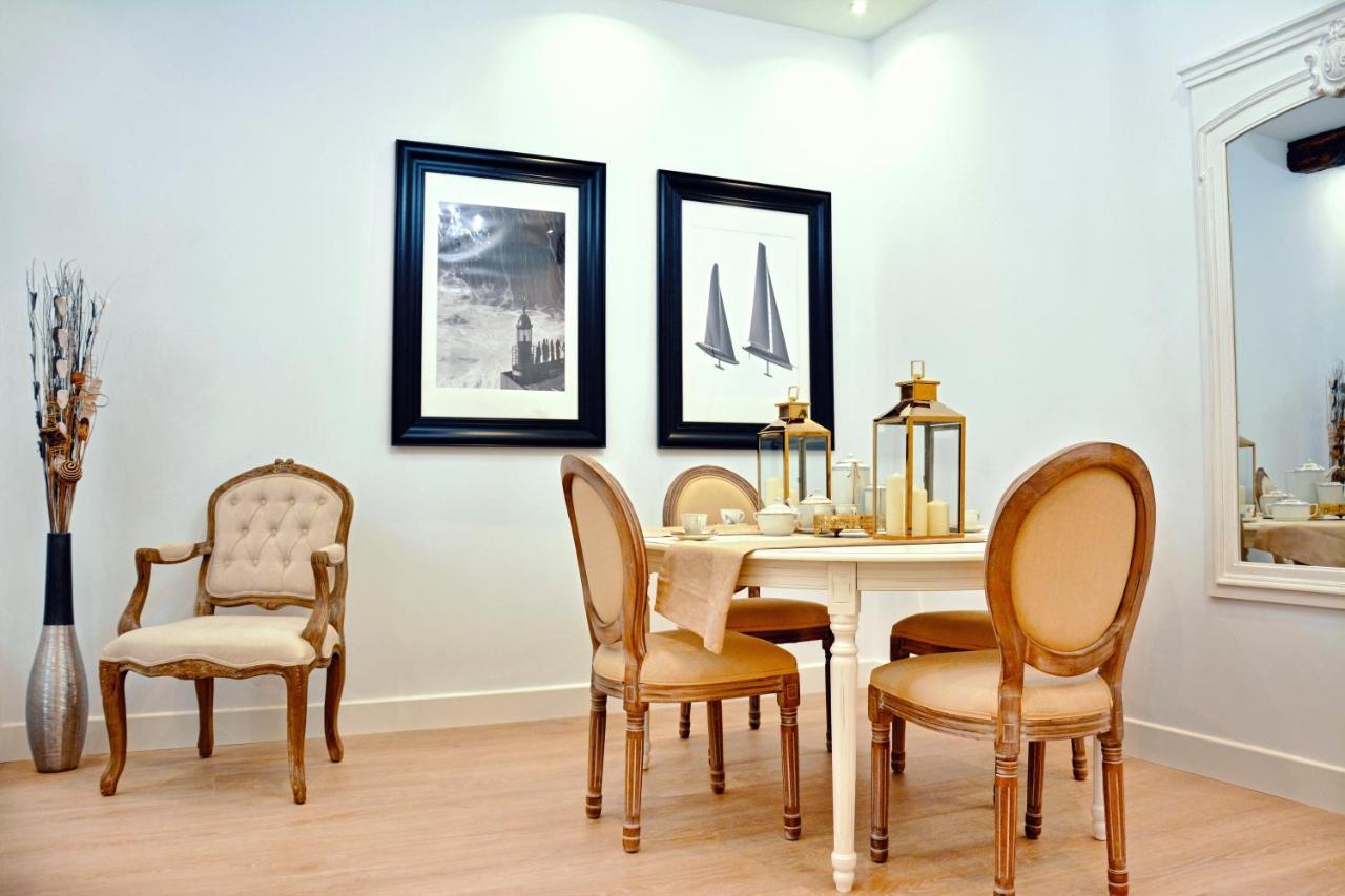 Lux Cityhall + Parking Bilbao Ngoại thất bức ảnh